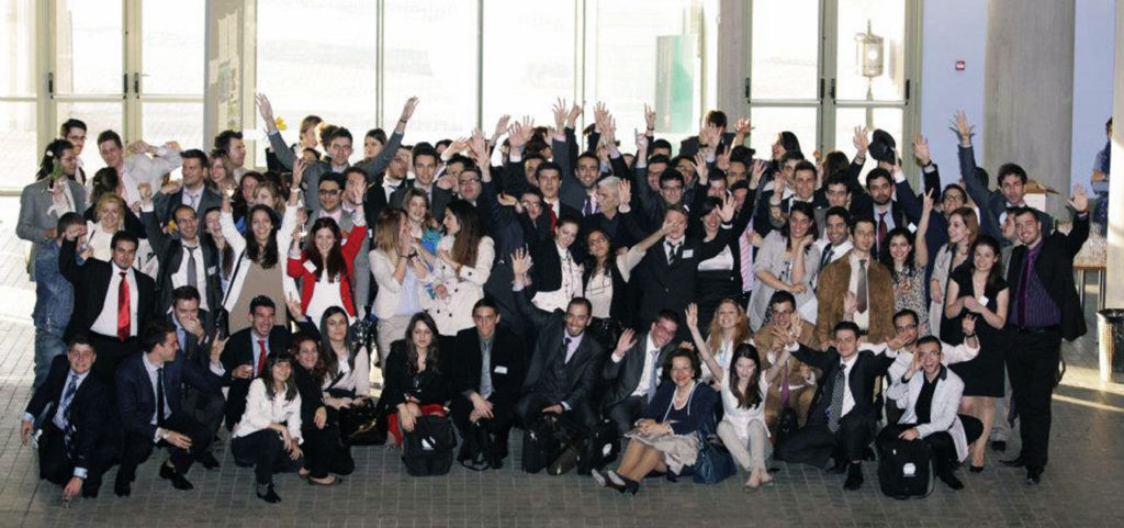 ThessISMUN 2012 Delegates along with the Mayor of the city of Thessaloniki, Mr. Yannis Boutaris in the City Hall.